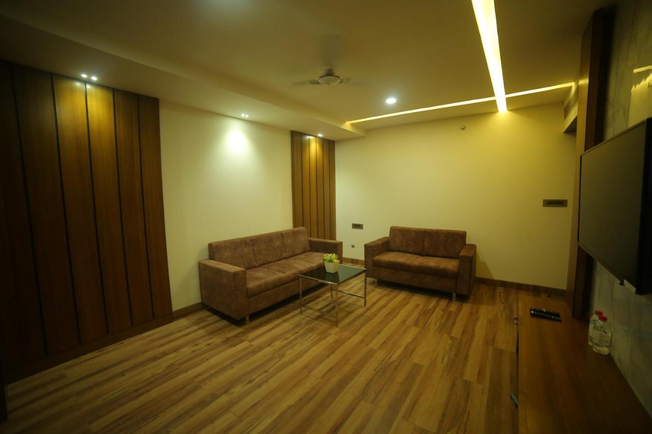 Hotel Sree Fortune Grand, Tadepalli Tadepalle Exteriér fotografie