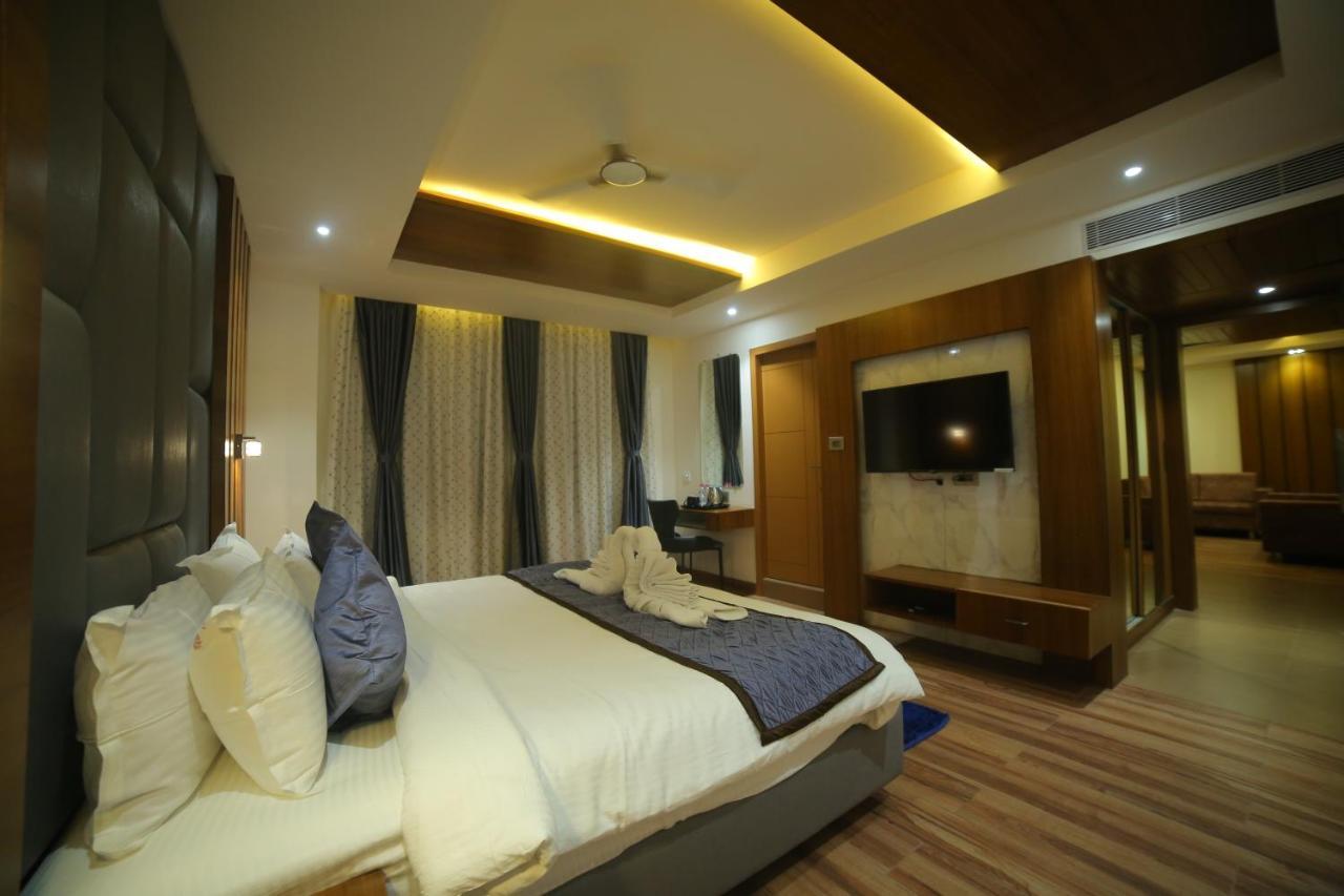 Hotel Sree Fortune Grand, Tadepalli Tadepalle Exteriér fotografie
