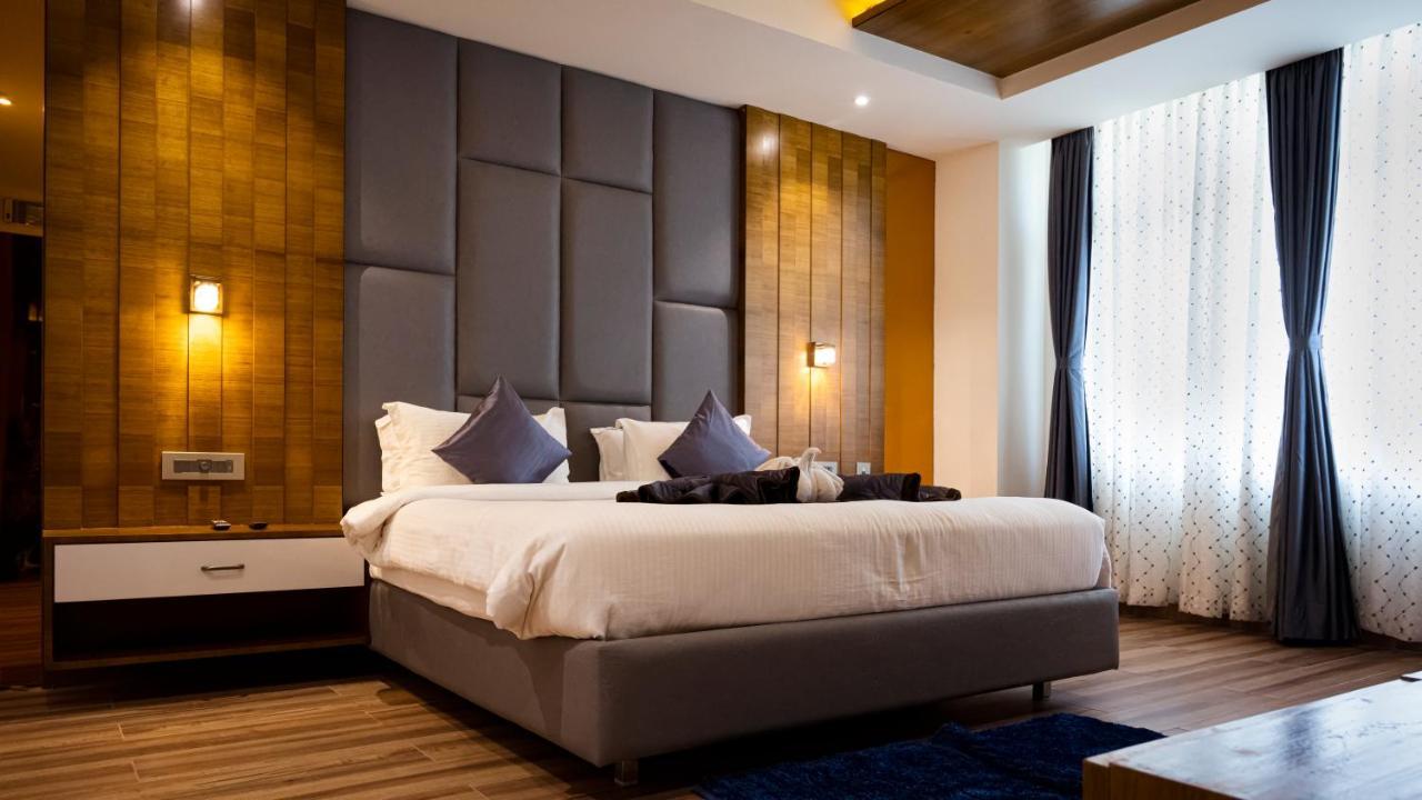 Hotel Sree Fortune Grand, Tadepalli Tadepalle Exteriér fotografie